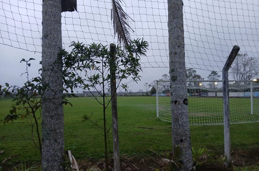  Campo de futebol tradicional chega ao fim