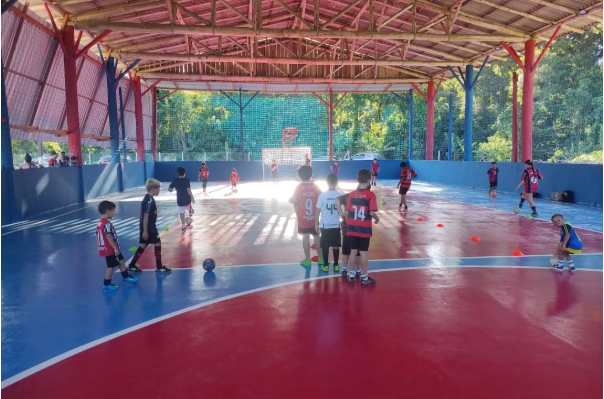Associação de moradores fortalece esporte, saúde e convivência em bairro de Joinville