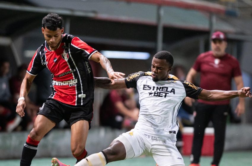JEC e Criciúma empatam sem gols pelo jogo de ida das quartas da Copa Santa Catarina