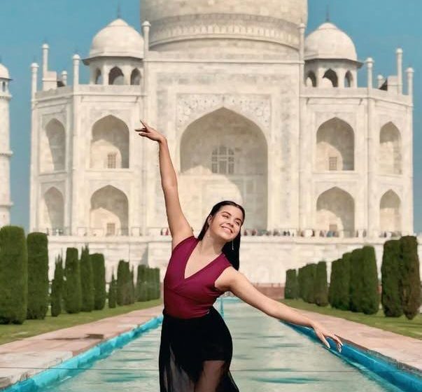  Ex-bailarina do Bolshoi ensina balé clássico na Índia
