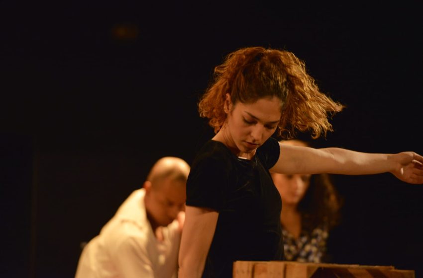  Cineclube Outubro recebe Mostra Curta Dança e Oficina Cine Corpo com Camila Oliveira