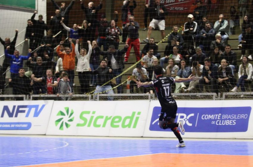  JEC vence na prorrogação e avança na Copa LNF
